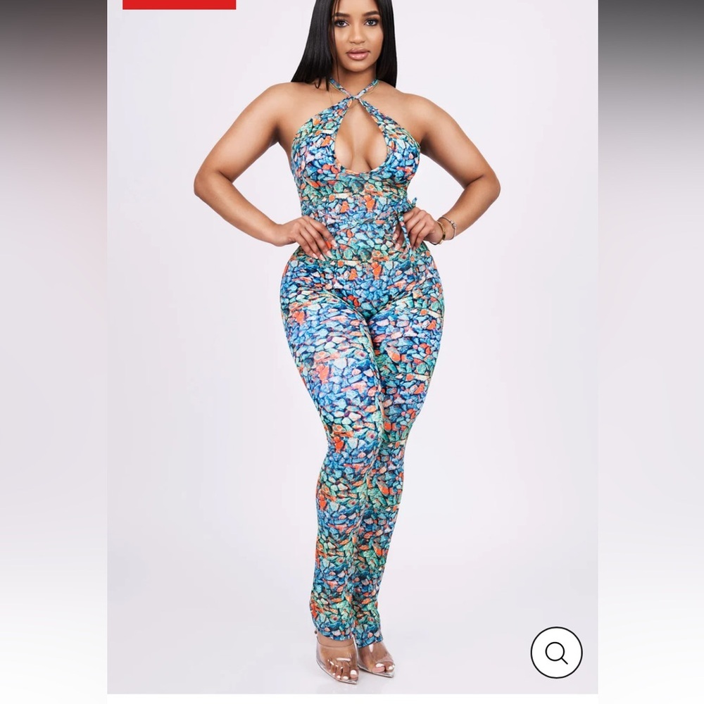 JLORRAINE
DESIGNS SEASHORE JUMPSUIT NWOT RARE SOLD OUT PRINT SEXY PRINTED $148 - Picture 2 of 10
